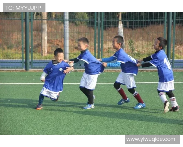 奔跑吧请来的足球明星们带你领略激情四溢的绿茵场精彩瞬间